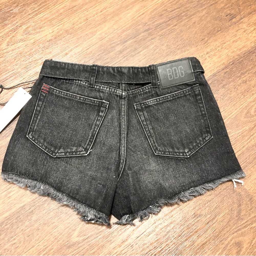 BDG Foldover V-Front Denim Short Washed Black Denim - Picture 5 of 7